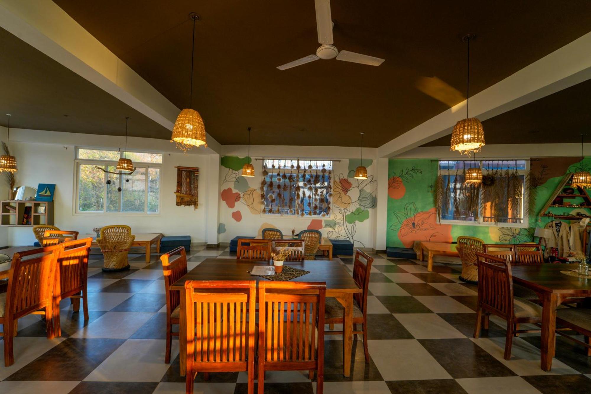 Hotel Chokling Arthouse - The Treasure Of Himalayas Bīr Exterior foto